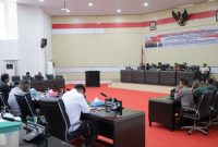 Ketua DPRD Kota Kotamobagu, Adrianus Mokoginta, Pimpin Rapat Paripurna//Foto: Istimewa.