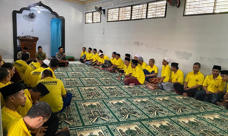 Rutan Kelas IIB Pemalang dan Kankemenag Gelar Pengajian Rutin untuk Warga Binaan//Foto: Ragil.
