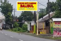 Tampak depan Kuliner gulai kepala kambing Kaji Warjo//Foto: Ragil.