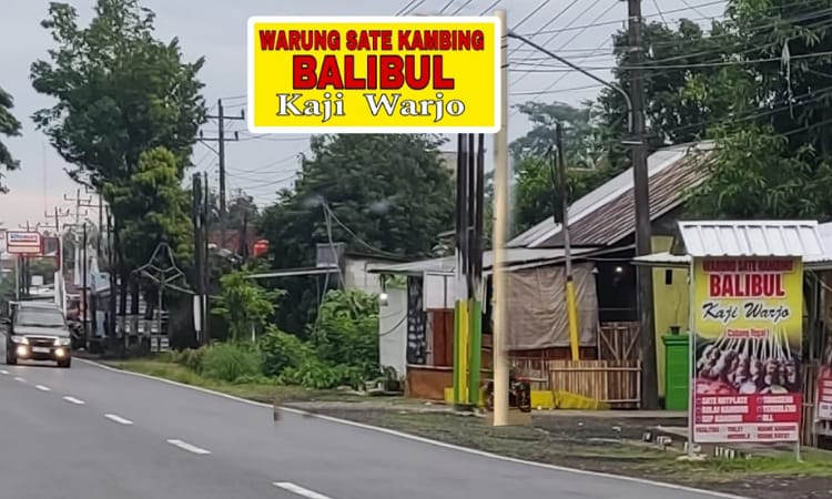 Tampak depan Kuliner gulai kepala kambing Kaji Warjo//Foto: Ragil.