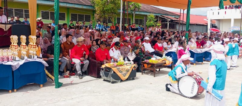 Meriahkan HUT ke-80 RI, Kecamatan Air Hangat Barat Gelar Lomba Drum Band//Foto: Elda.